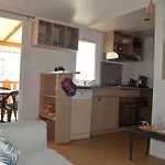 Camping Mobile De Valerie 